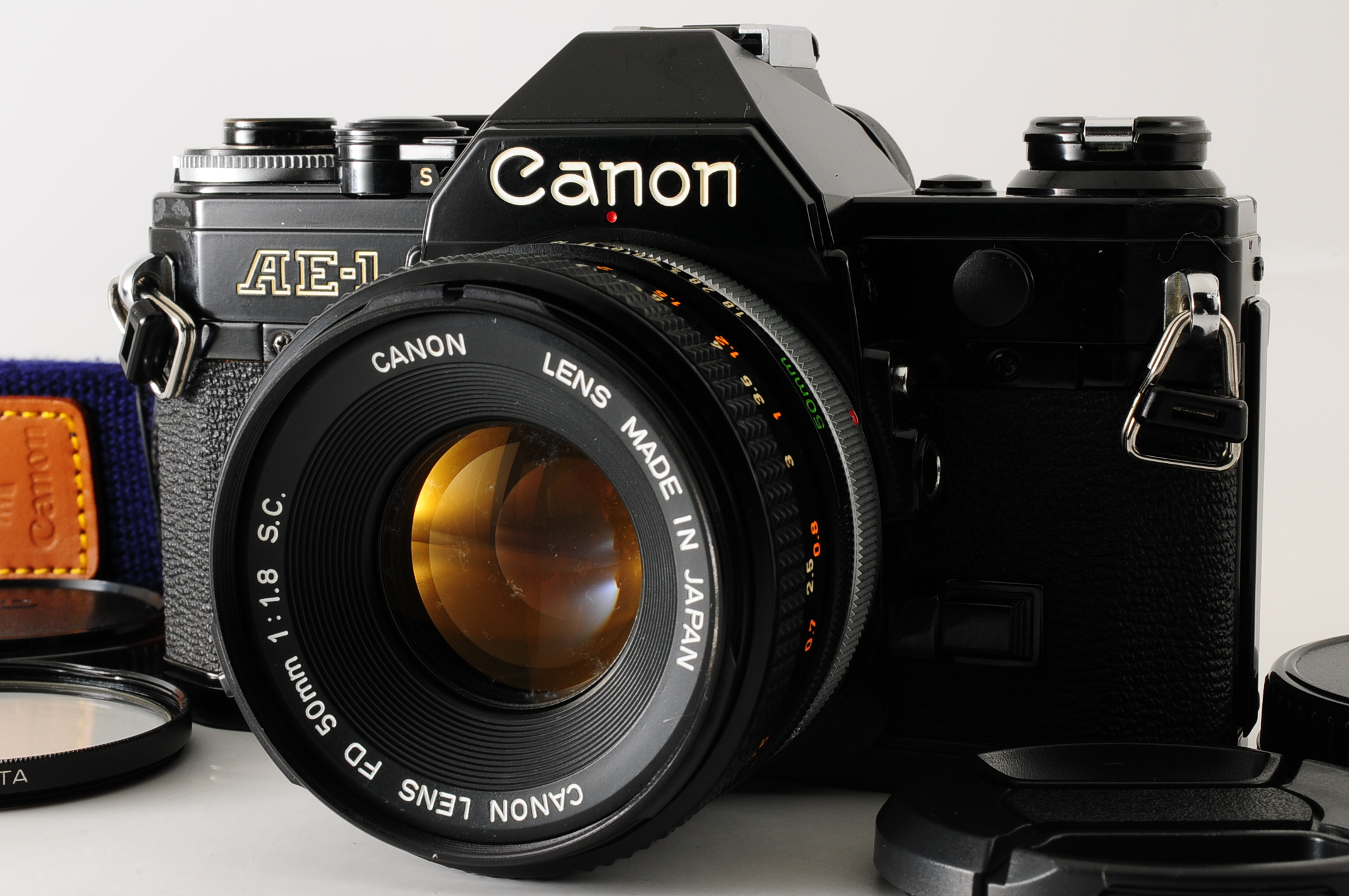 Canon AE-1 Black w/FD 50mm f1.8 S.C. Lens